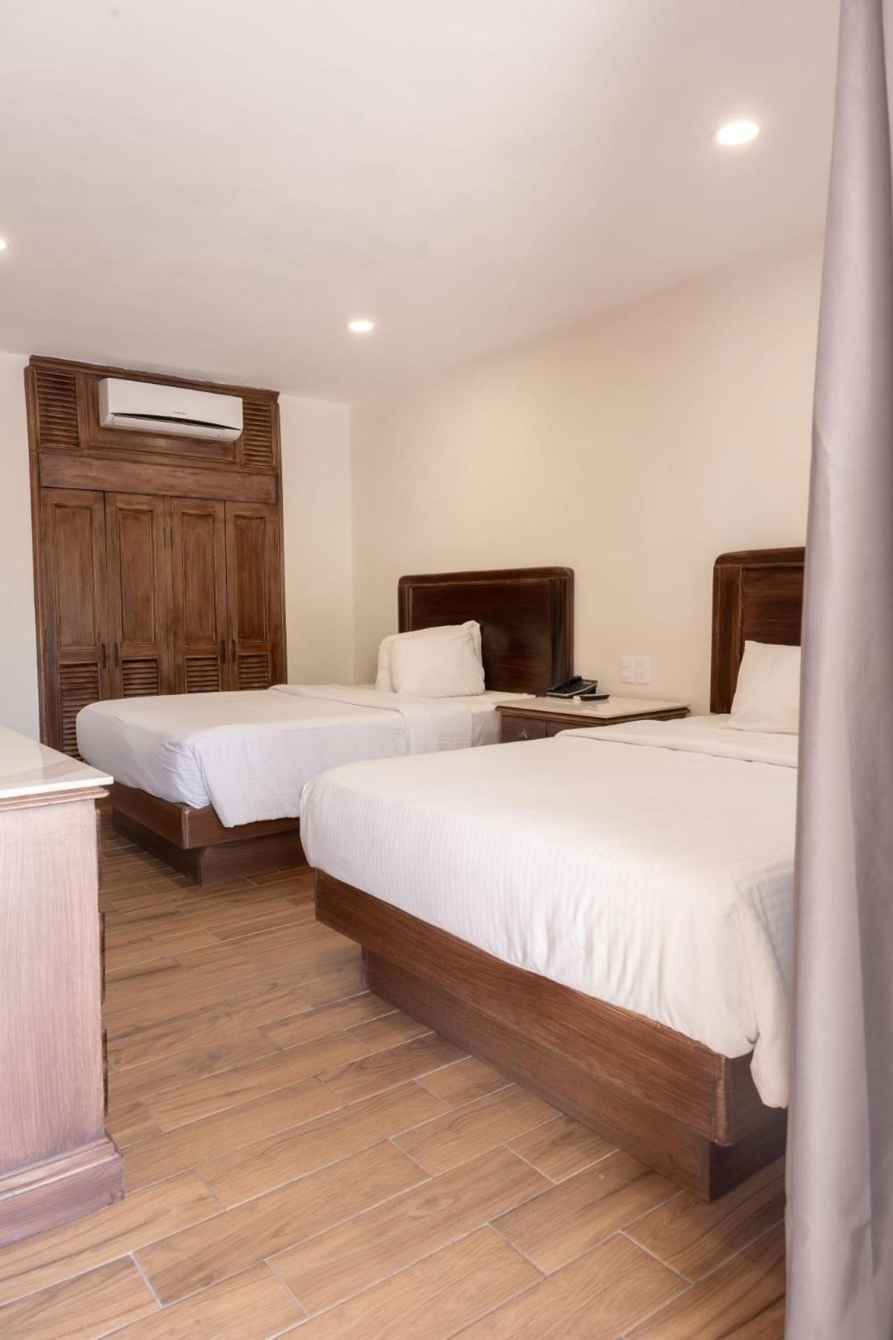 טמפיקו Hotel San Antonio מראה חיצוני תמונה