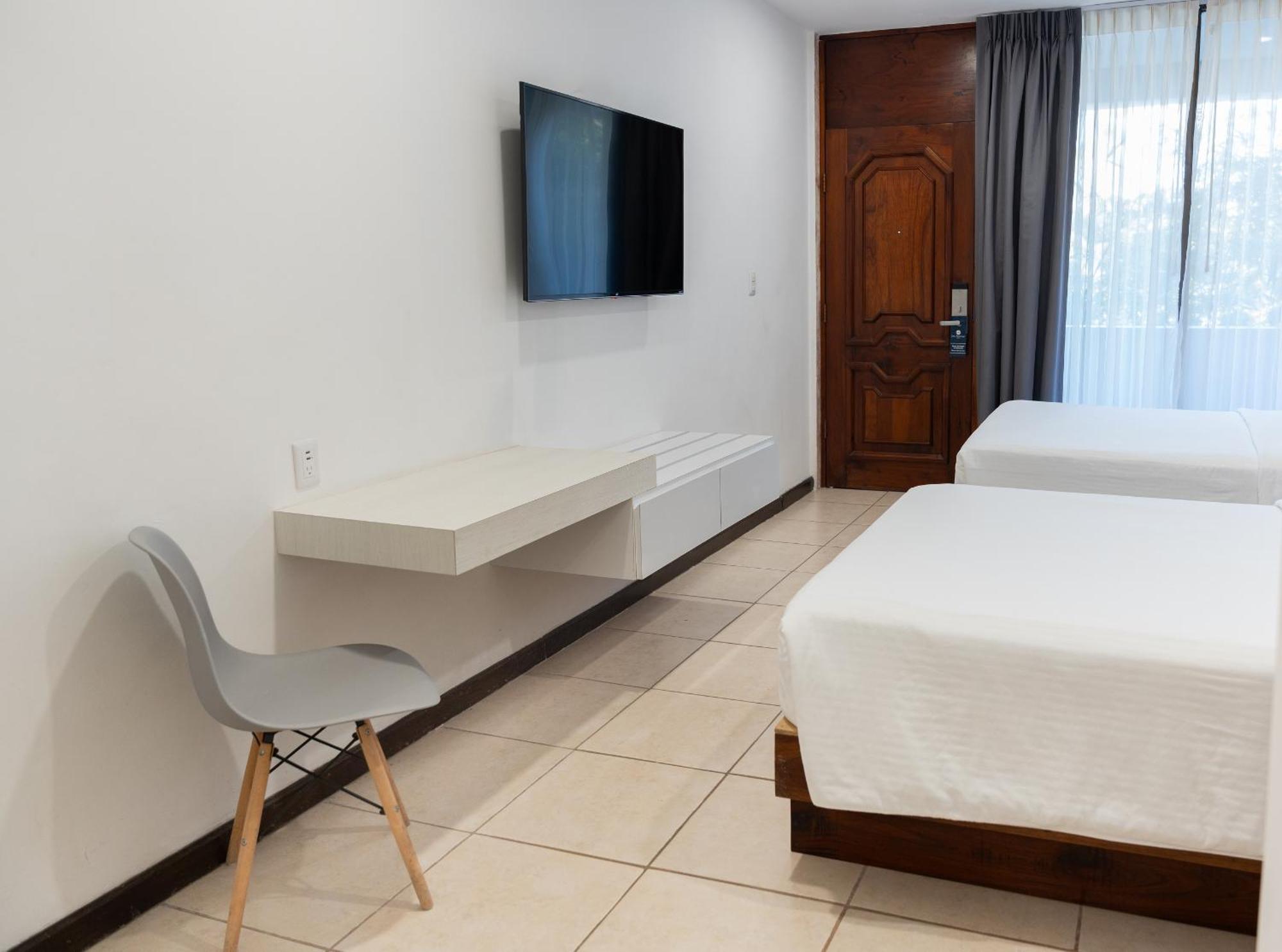 טמפיקו Hotel San Antonio מראה חיצוני תמונה
